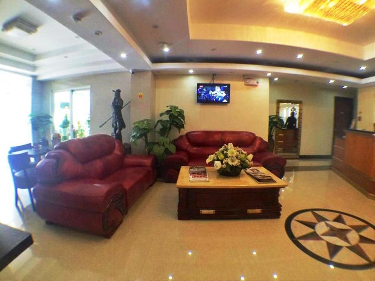 Rainbowland Hotel Olongapo Dış mekan fotoğraf