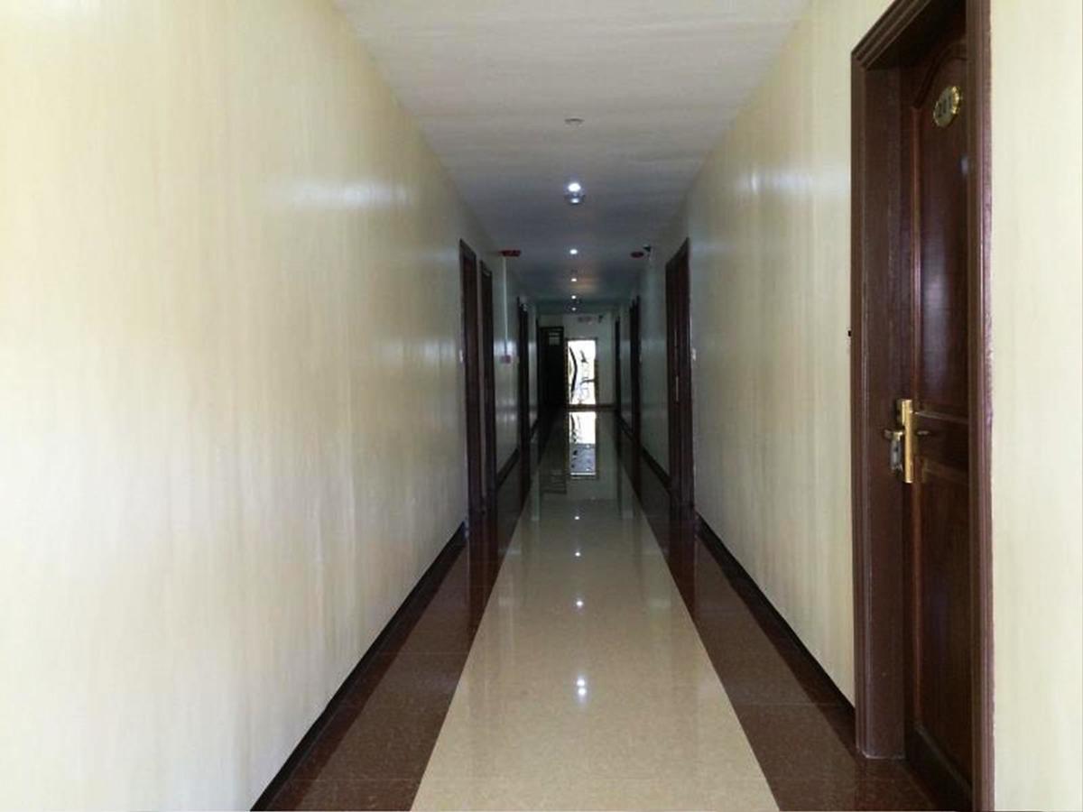 Rainbowland Hotel Olongapo Dış mekan fotoğraf