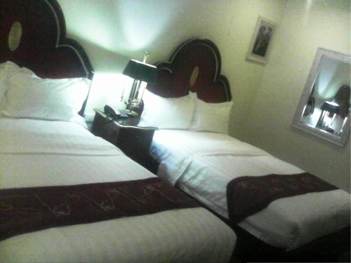 Rainbowland Hotel Olongapo Dış mekan fotoğraf