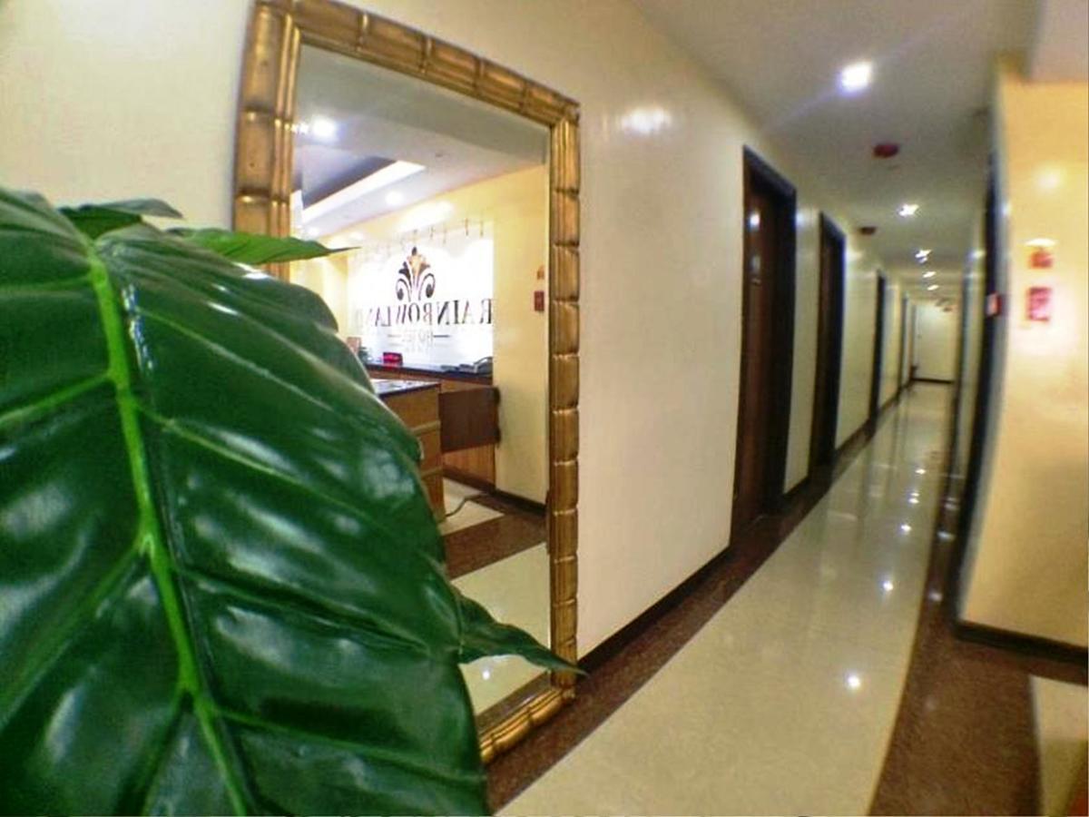 Rainbowland Hotel Olongapo Dış mekan fotoğraf
